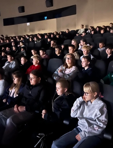 Wyjazd do teatru 24 września.