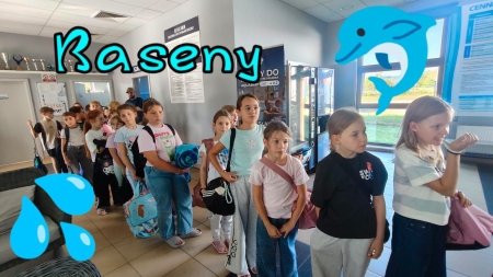Klasy trzecie rozpoczęły swoją przygodę z pływaniem ?